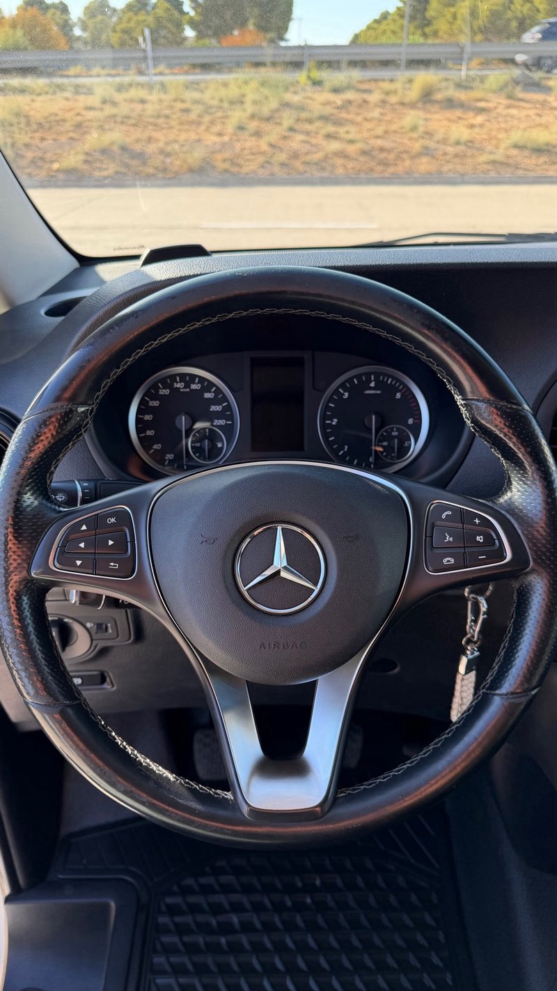 Mercedes-Benz Vito 2022, foto 21