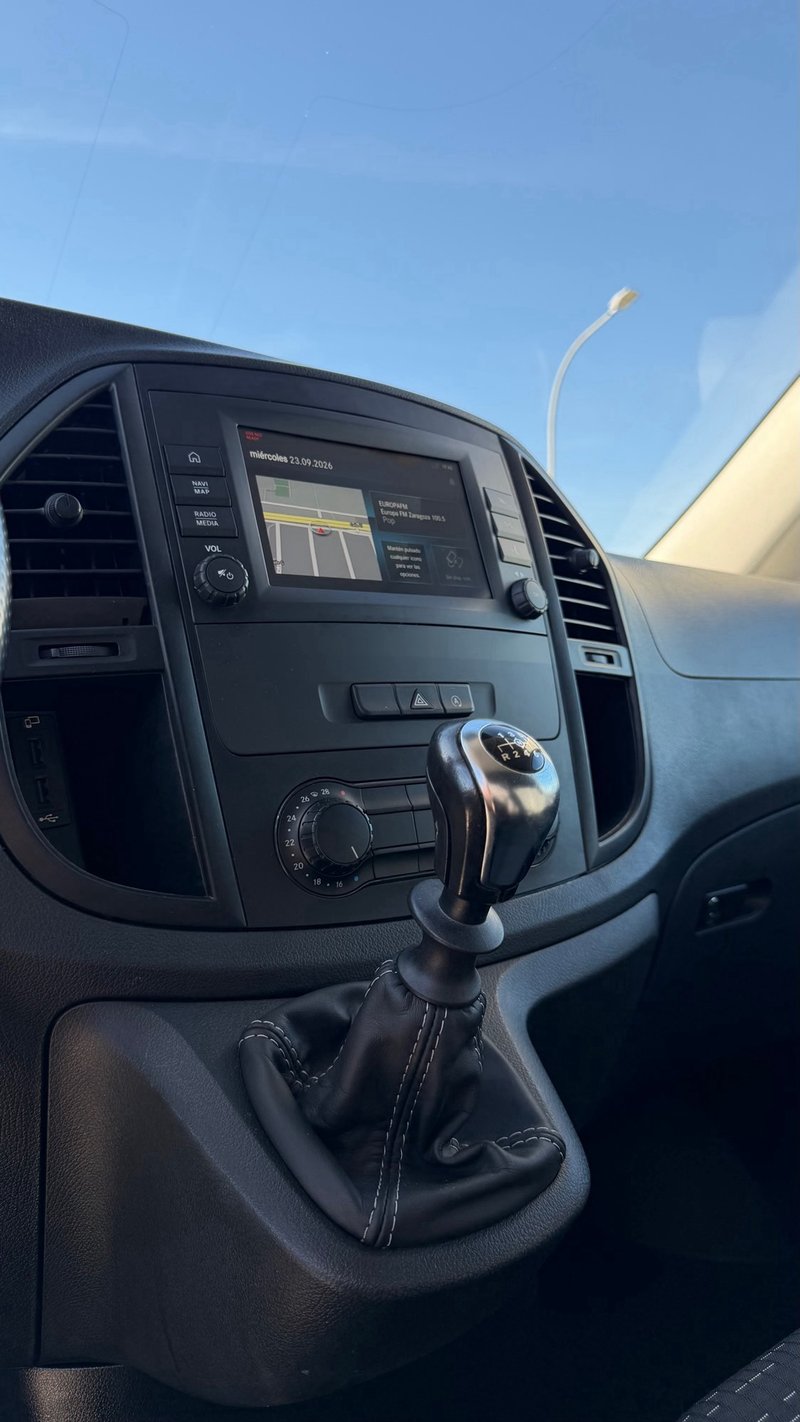 Mercedes-Benz Vito 2022, foto 17