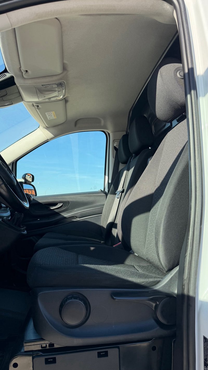 Mercedes-Benz Vito 2022, foto 15