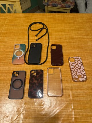 Set di 7 cover per iPhone 14