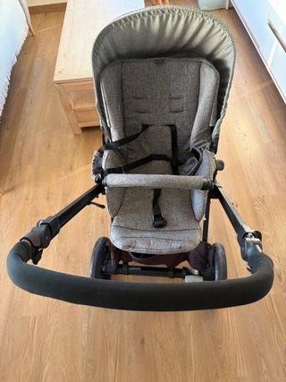 Carro Jane Moon con capazo y sombrilla