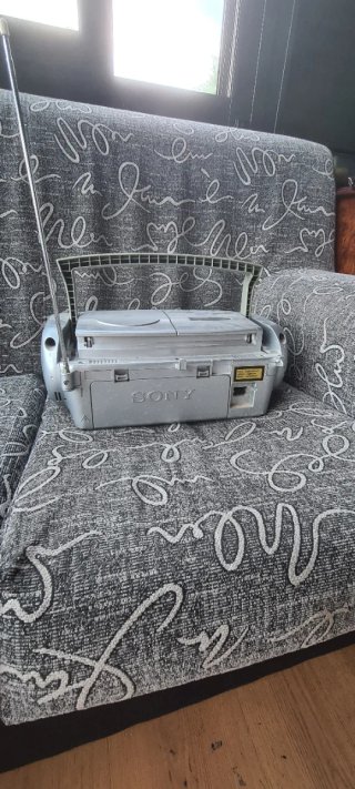 Radio cd,cassete Sony CFD-S22L