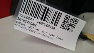 Retrovisor Derecho Skoda Octavia 2017 5E1857508N