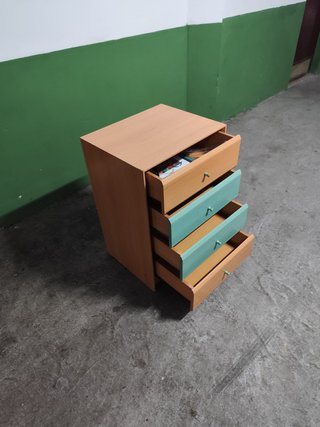 Cómoda 4 cajones madera