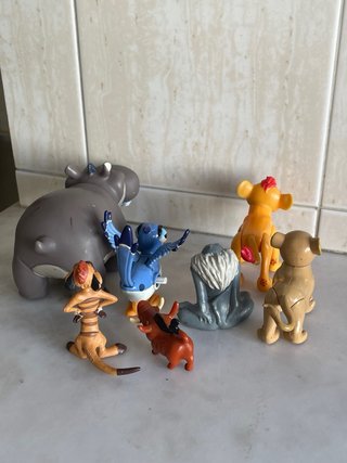 Disney The Lion King Figures Lot and The Lion Guar