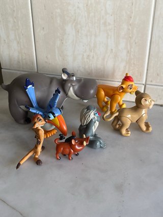Disney The Lion King Figures Lot and The Lion Guar