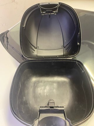Baúl moto SHAD