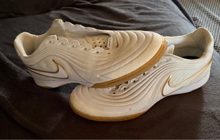 Nike Fútbol Sala Blancas y Doradas