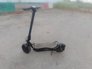 Patinete Eléctrico Cecotec Bongo Z40 vendo, cambio
