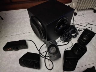 Logitech Z906 5.1 Surround Sound Speakers
