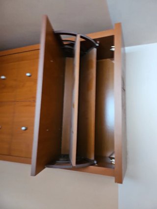 Zapatero de madera