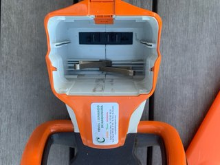 Tagliasiepi STIHL HSA 56 Elettrico