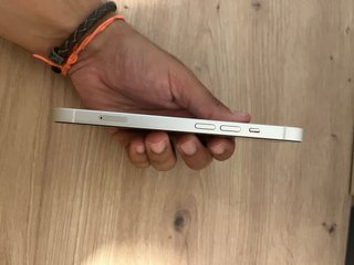 iPhone 13 128GB 76% Batería