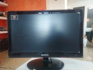 Monitor Samsung SyncMaster F2380