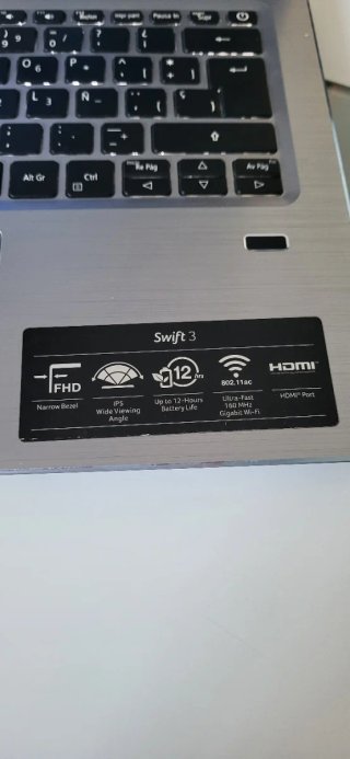 Portátil Acer Swift 3 FHD 4GB RAM 120GB SSD