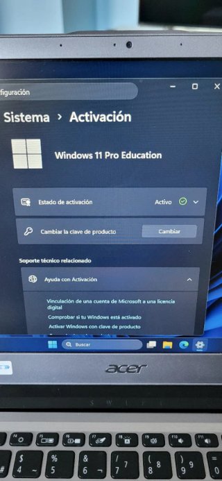 Portátil Acer Swift 3 FHD 4GB RAM 120GB SSD