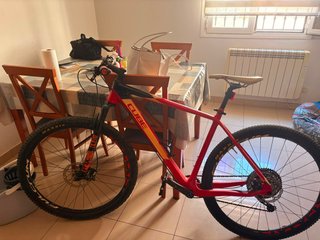 Bicicleta MTB CUBE Reaction 29 Carbono
