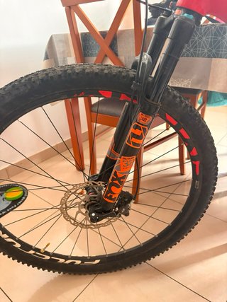 Bicicleta MTB CUBE Reaction 29 Carbono