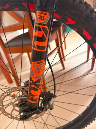 Bicicleta MTB CUBE Reaction 29 Carbono