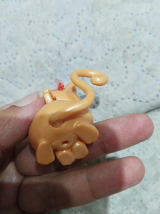 Figura de Gato Naranja