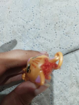 Figura de Gato Naranja