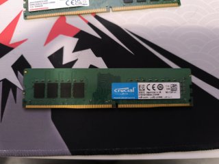 Memoria RAM DDR4 Crucial