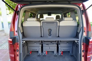 Volkswagen T7 Multivan 2.0 TSI 204cv DSG7 7 plazas