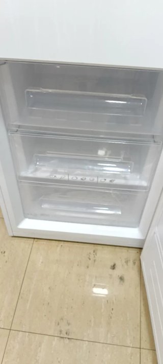 NEVERA COMBI CANDY NO FROST ENERGÍA A+