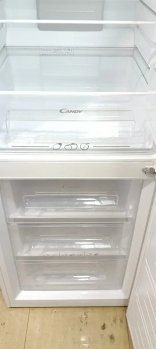 NEVERA COMBI CANDY NO FROST ENERGÍA A+