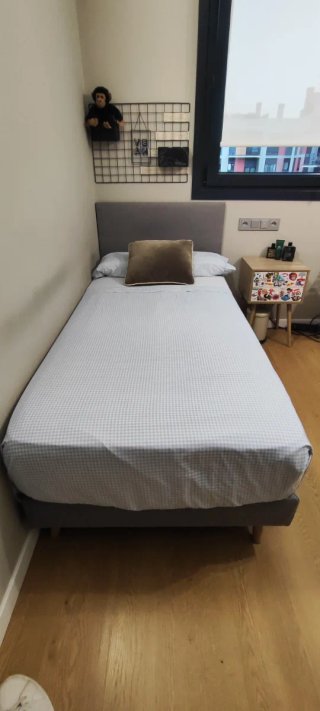 Conjunto de Cama: Somier, Colchón y Cabecero