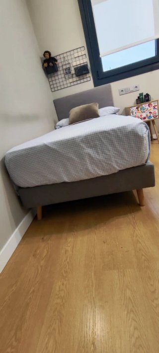 Conjunto de Cama: Somier, Colchón y Cabecero