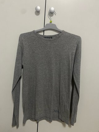 Camiseta Manga Larga Gris