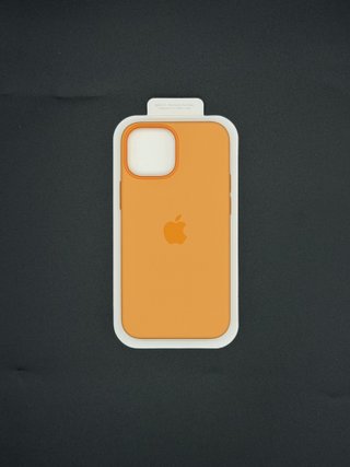 Funda iPhone 13 Mini Silicona Nueva 5