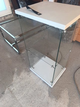 Vitrina de Cristal con Cerradura