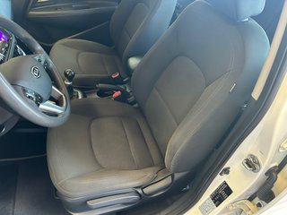 MUY CUIDADO!!!! KIA RIO GASOLINA