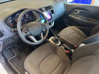 MUY CUIDADO!!!! KIA RIO GASOLINA