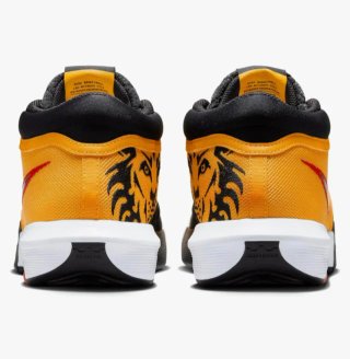 Zapatillas Nike Lebron Witness VIII