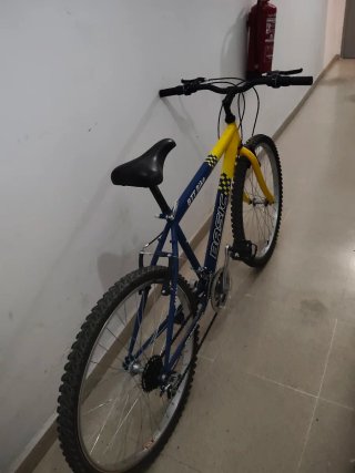 Bicicleta BTT BASIC