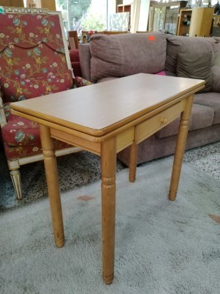 Mesa de Cocina Extensible con Cajón