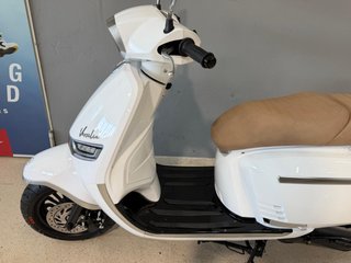 Keeway Versilia 125