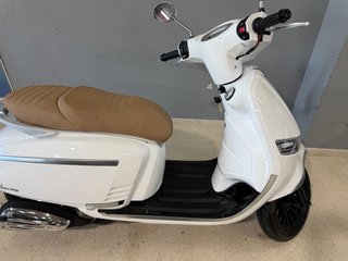 Keeway Versilia 125