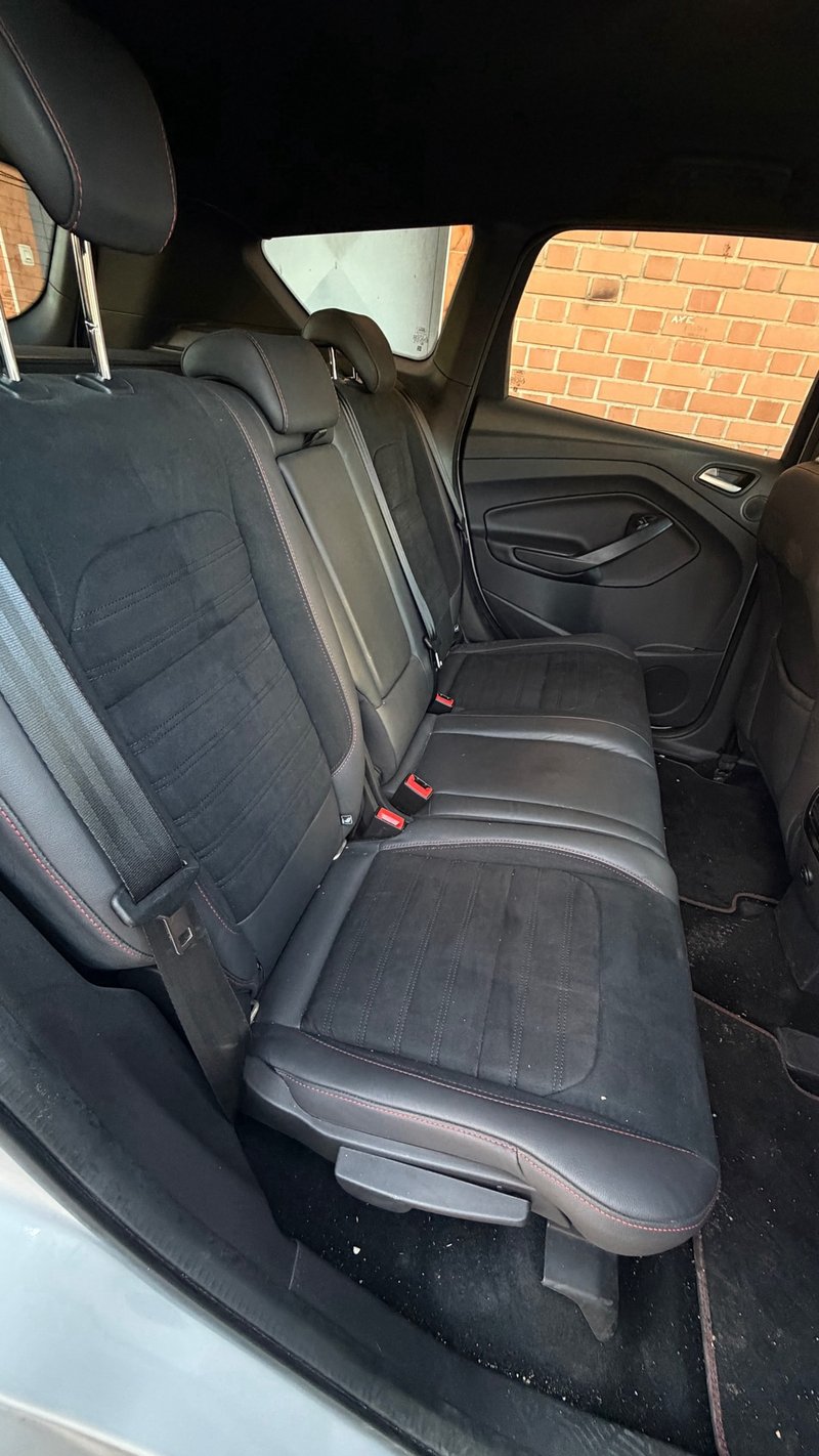 Ford Kuga 2017, foto 8