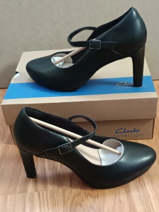 Zapatos Clarks NUEVOS CON ETIQUETAS