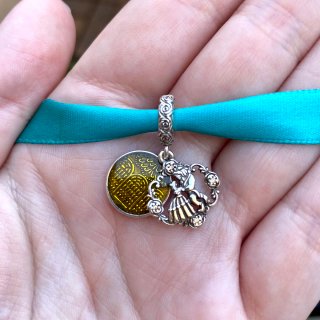 CHARM LA BELLA Y LA BESTIA COLGANTE DISNEY