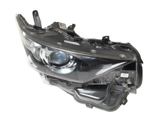 Faro derecho Toyota Auris E18 Fase 2