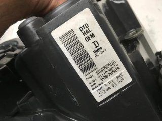 Faro derecho Toyota Auris E18 Fase 2