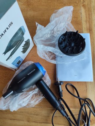 Secador de viaje Taurus Studio Glow 1500