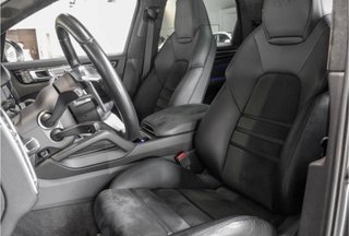 Porsche Cayenne GTS 4.0 V8 Biturbo 460 CV