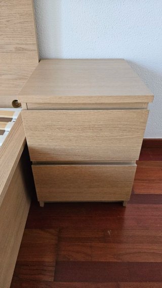 Cama canapé abatible + 2 mesitas Ikea Malm