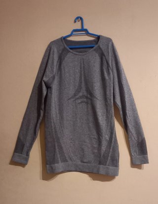 Camiseta Térmica Gris